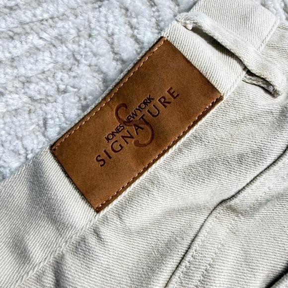 Jones New York Pants Women's 12 Khaki Beige Straight Leg Work Basics Casual - Picture 3 of 12